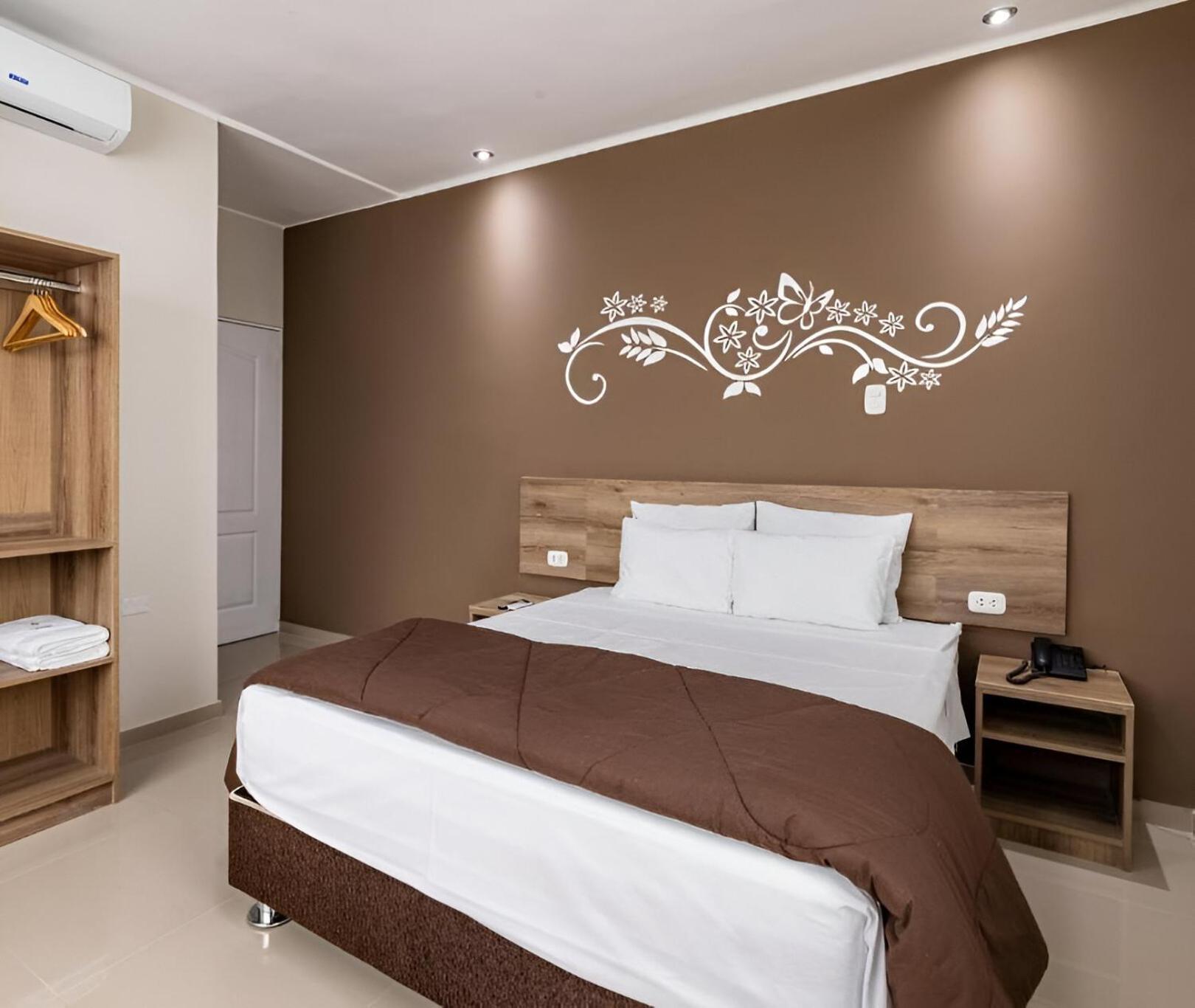 Hotel Solec Piura Bagian luar foto