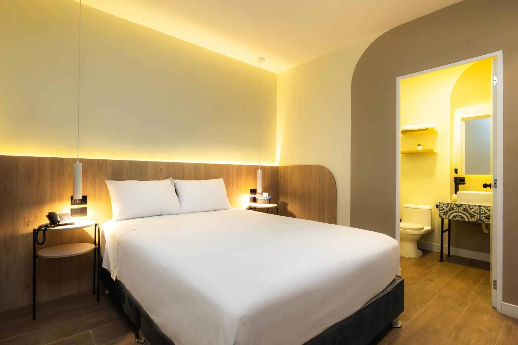 Hotel Solec Piura Bagian luar foto